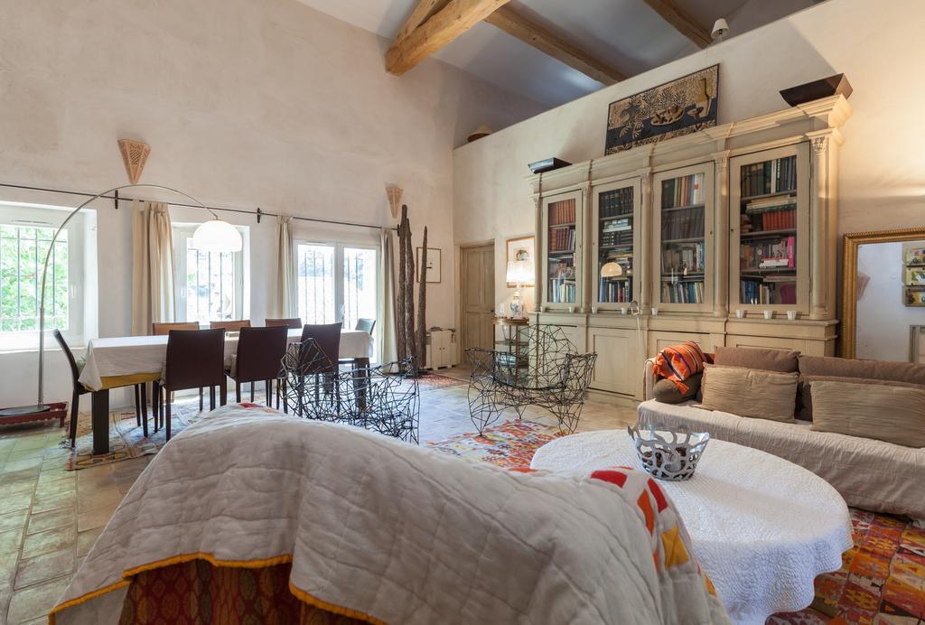 Bed and Breakfast La Louviere Des Bruyeres Robion en Luberon Zimmer foto