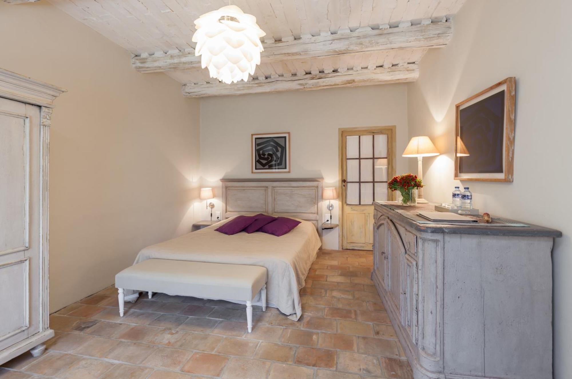 Bed and Breakfast La Louviere Des Bruyeres Robion en Luberon Zimmer foto