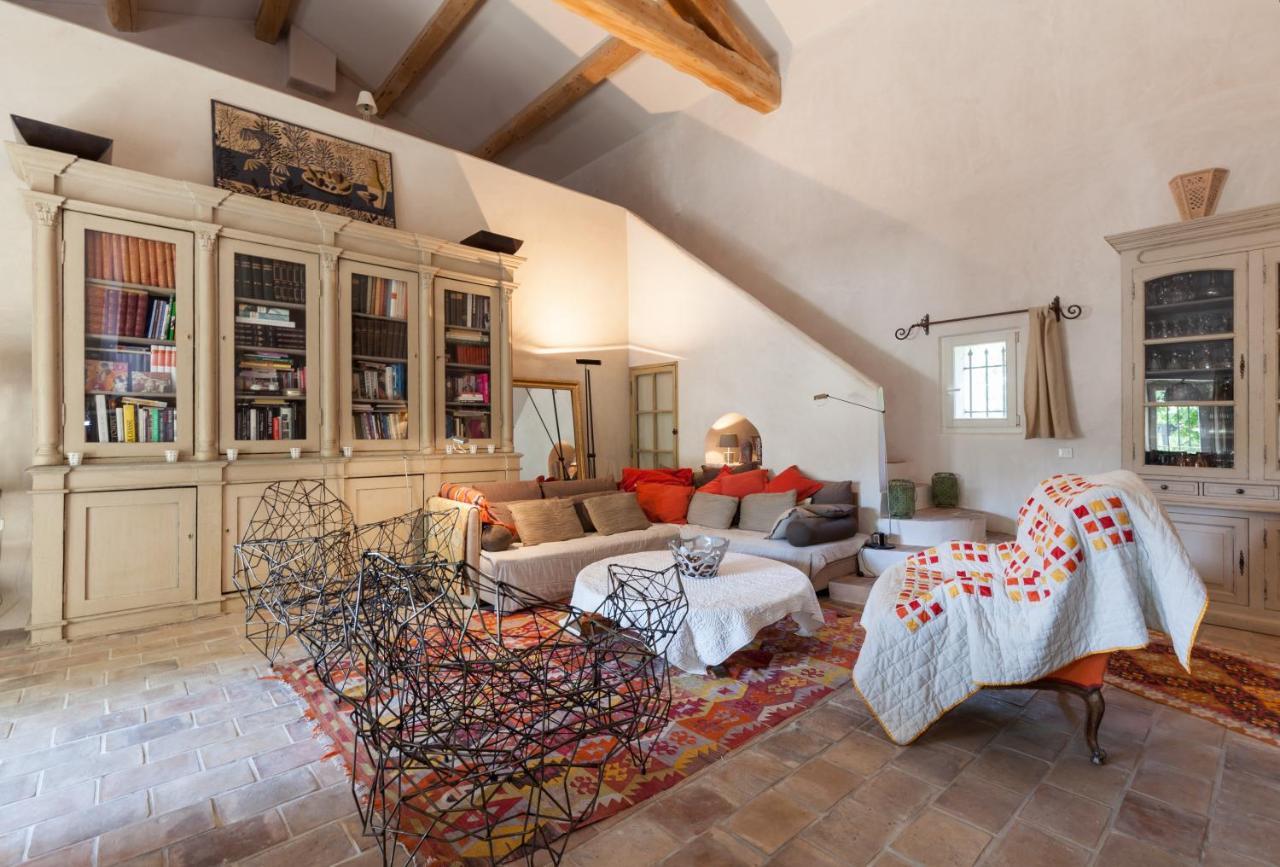 Bed and Breakfast La Louviere Des Bruyeres Robion en Luberon Exterior foto